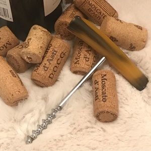 VINTAGE Bakelite WINE OPENER CORKSCREW Retro Barware